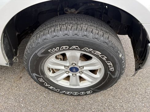Used 2019 Ford F150 XLT AWD/4WD image 12