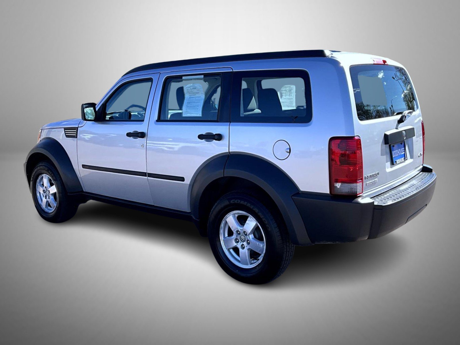 Used 2007 Dodge Nitro SXT AWD/4WD image 8