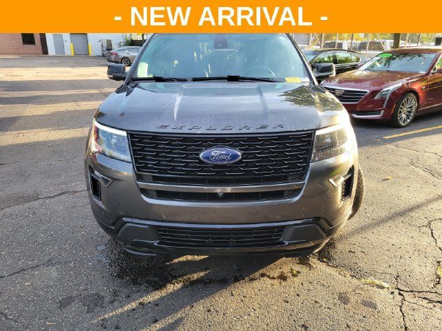 Used 2018 Ford Explorer Sport w/ Equipment Group 401A AWD/4WD image 8