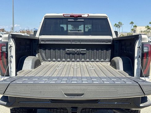 New 2026 GMC Sierra 2500 AT4X AWD/4WD image 27
