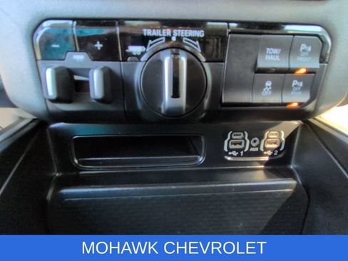 Used 2022 RAM 1500 Big Horn AWD/4WD image 36