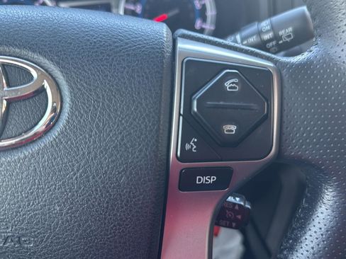 Used 2018 Toyota 4Runner SR5 image 22