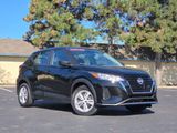 Used 2024 Nissan Kicks S image 2