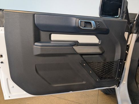 Used 2023 Ford Bronco Outer Banks w/ Sasquatch Package image 10