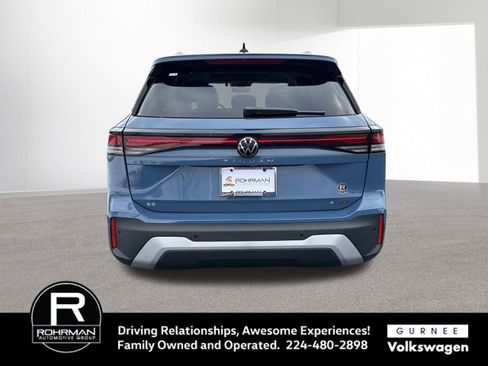 New 2026 Volkswagen Tiguan SE image 9