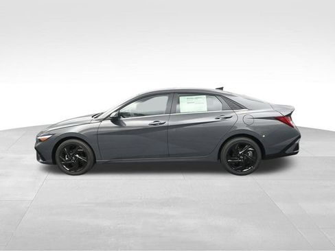 New 2026 Hyundai Elantra SEL Sport Premium FWD image 5