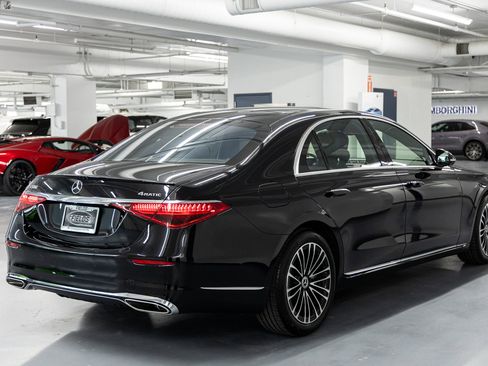 Used 2024 Mercedes-Benz S 580 4MATIC Sedan image 5