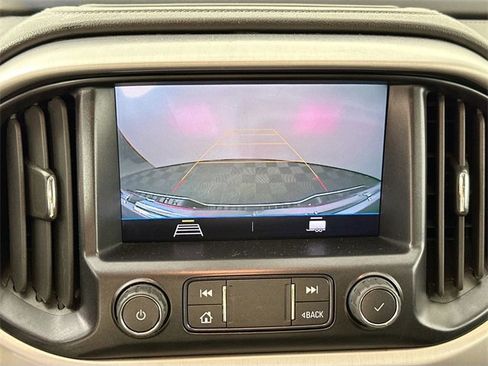 Used 2022 GMC Canyon Elevation image 12