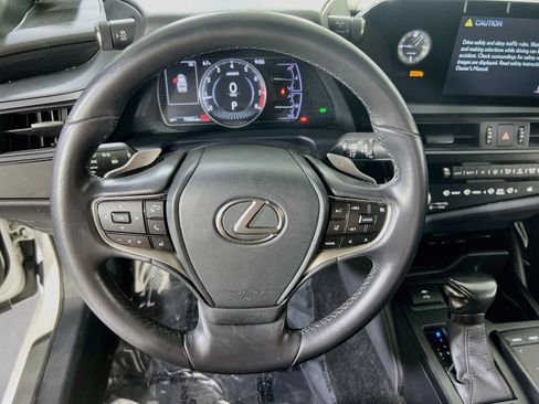 Used 2022 Lexus ES 350 w/ Accessory Package FWD image 10