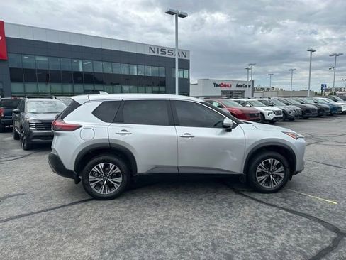 Used 2023 Nissan Rogue SV AWD/4WD image 12