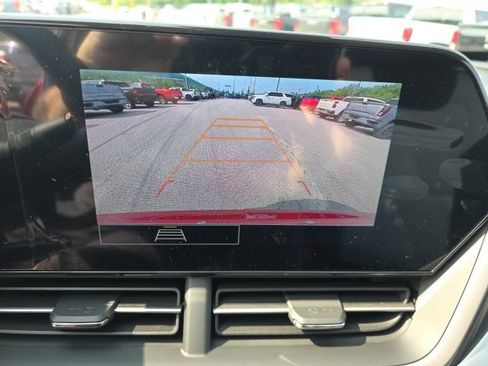 New 2026 Chevrolet Trax LS w/ LS Convenience Package FWD image 14