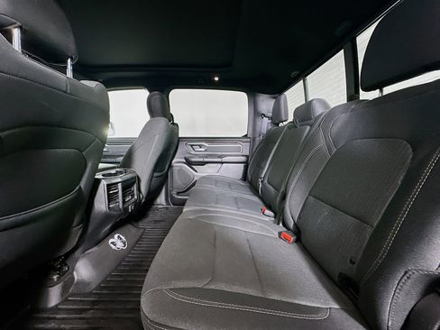 Used 2019 RAM 1500 Big Horn AWD/4WD image 28