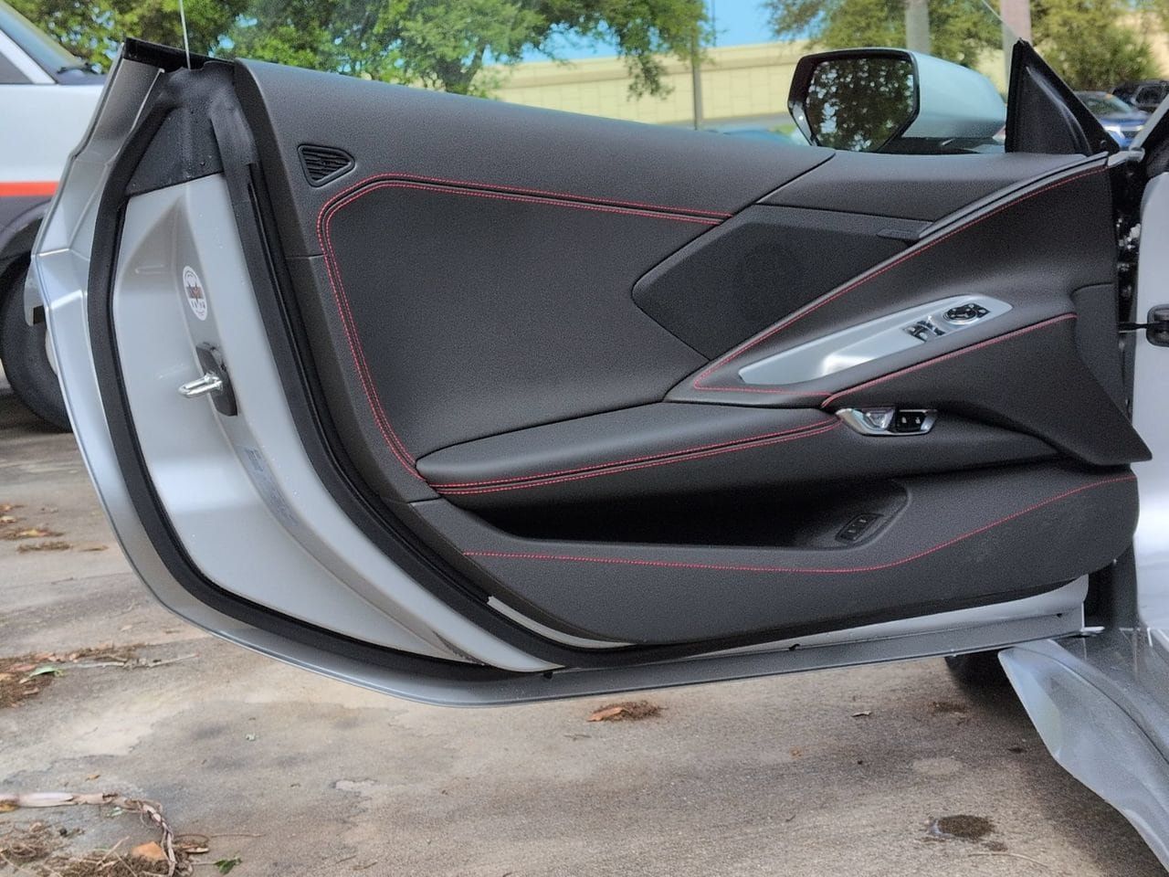 New 2026 Chevrolet Corvette E-Ray AWD/4WD image 8
