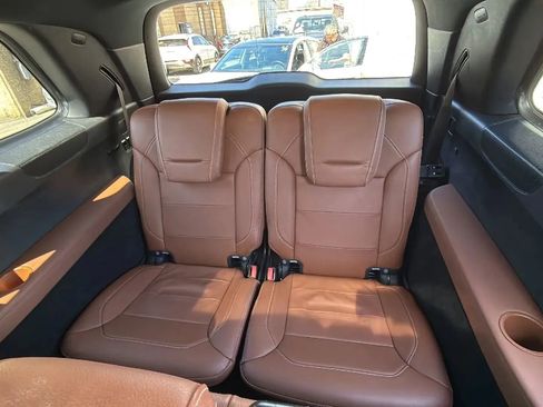 Used 2017 Mercedes-Benz GLS 450 4MATIC image 27