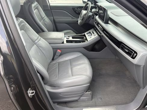 Used 2020 Lincoln Aviator Reserve w/ Elements Package Plus RWD image 13
