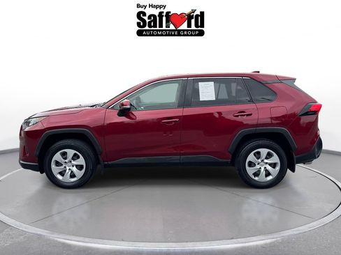 Used 2022 Toyota RAV4 LE FWD image 4