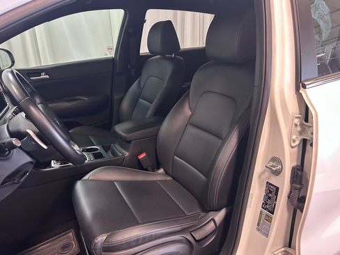 Used 2020 Kia Sportage S AWD/4WD image 8