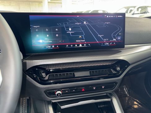 Used 2025 BMW M440i RWD image 26
