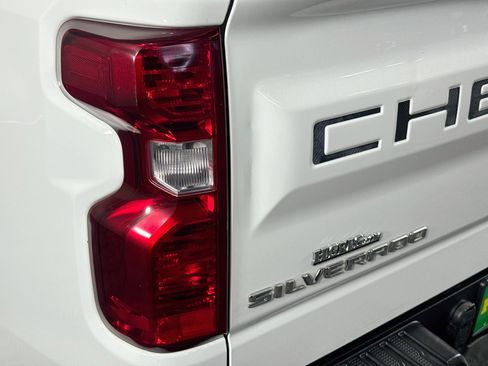 Used 2020 Chevrolet Silverado 1500 LT w/ Texas Edition RWD image 33