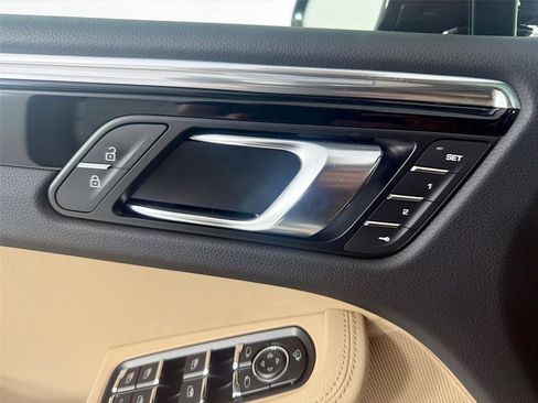 New 2026 Porsche Macan Turbo image 7