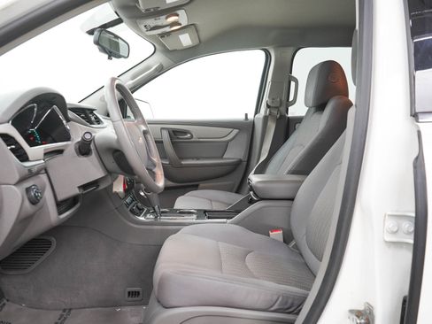 Used 2015 Chevrolet Traverse LT w/ Style and Technology Package AWD/4WD image 22