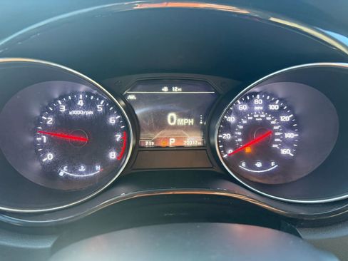Used 2021 Kia Sedona EX w/ EX Premium Package FWD image 10