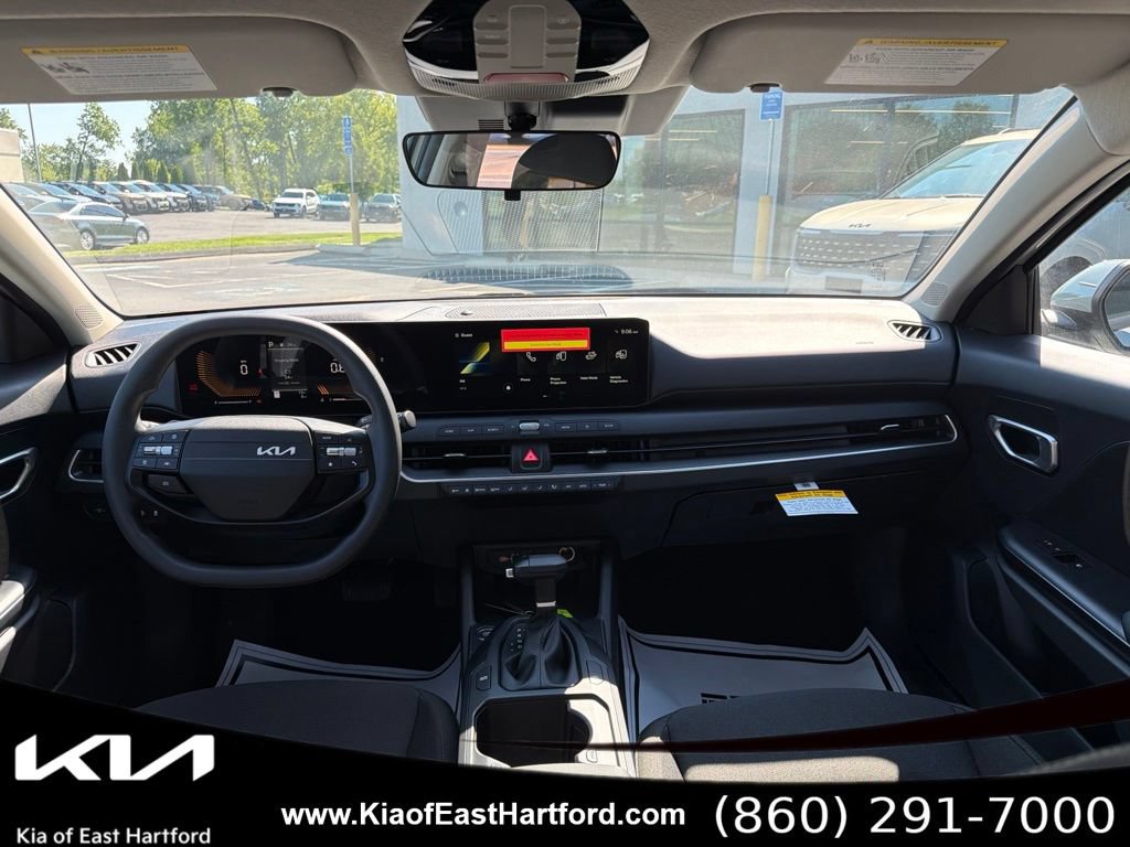New 2026 Kia K4 FWD image 21