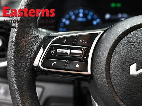 Used 2024 Kia Forte LXS image 15