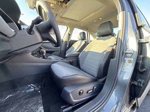 New 2026 Volkswagen Jetta SE image 13