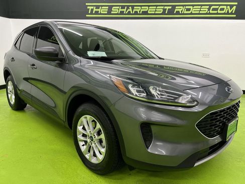 Used 2022 Ford Escape SE AWD/4WD image 2