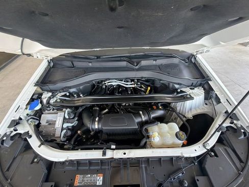 Used 2022 Ford Explorer Platinum w/ Equipment Group 601A AWD/4WD image 26