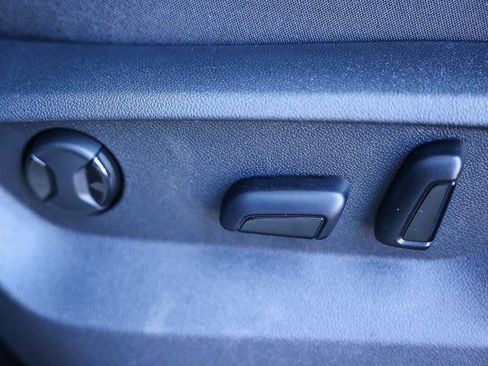 New 2026 Volkswagen Atlas SE image 38