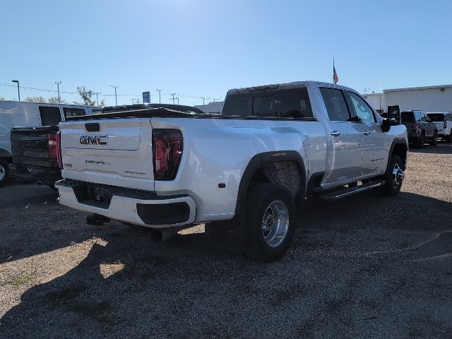 Used 2021 GMC Sierra 3500 Denali w/ Denali Ultimate Package AWD/4WD image 6
