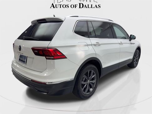 Used 2022 Volkswagen Tiguan SE image 6