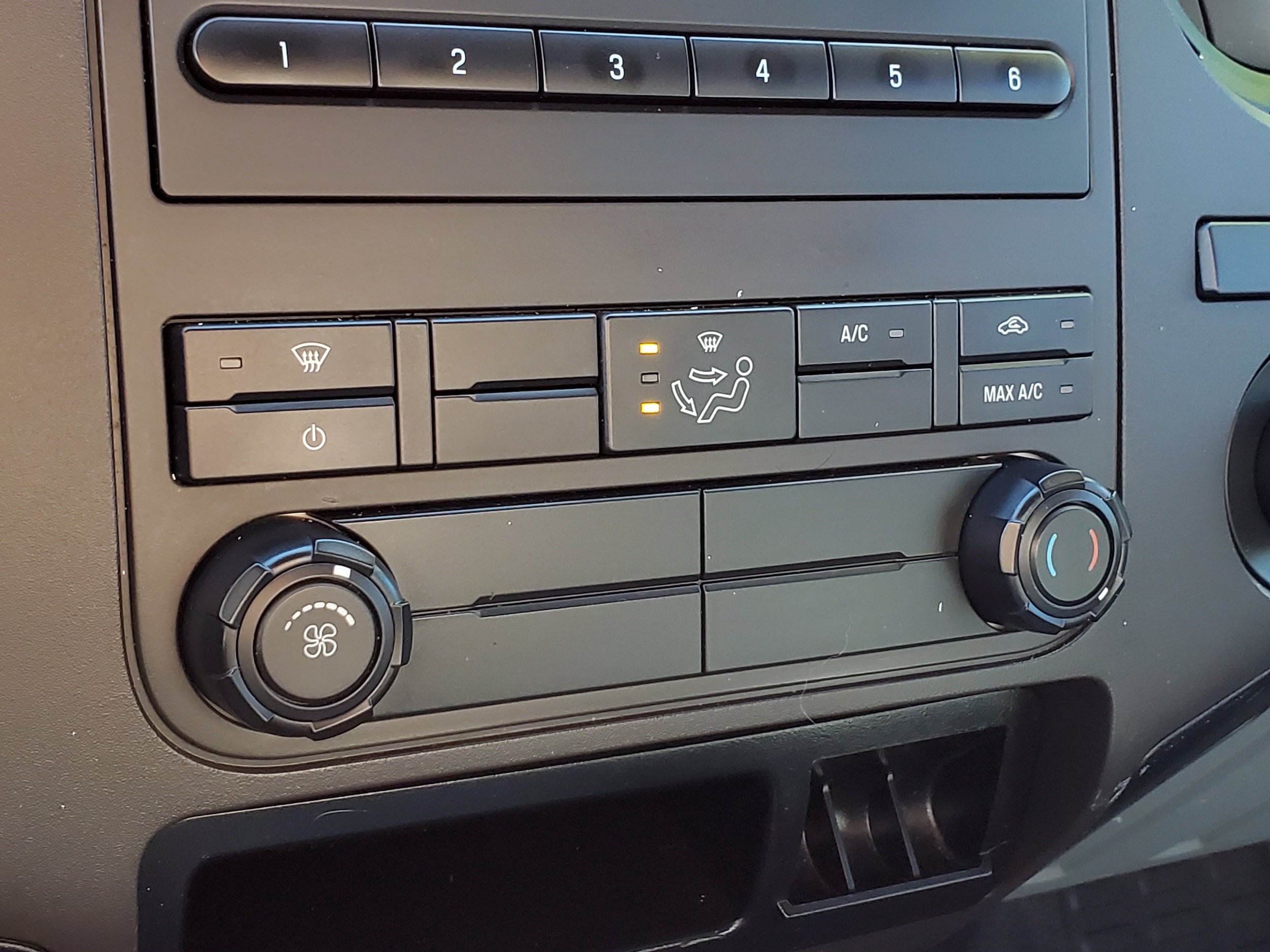 Used 2016 Ford F250 XL AWD/4WD image 19