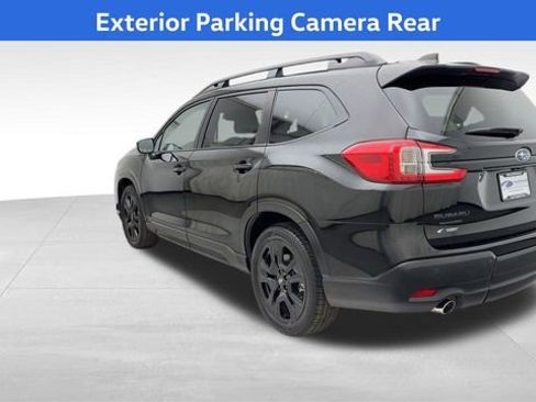 Used 2023 Subaru Ascent Onyx Edition image 4