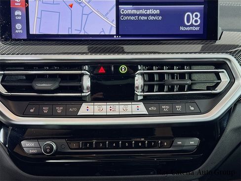 Used 2024 BMW X4 M40i w/ Premium Package image 16