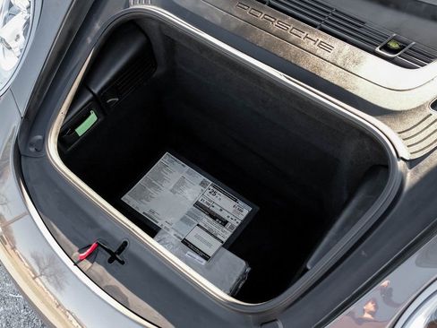 Used 2017 Porsche 911 Carrera image 37