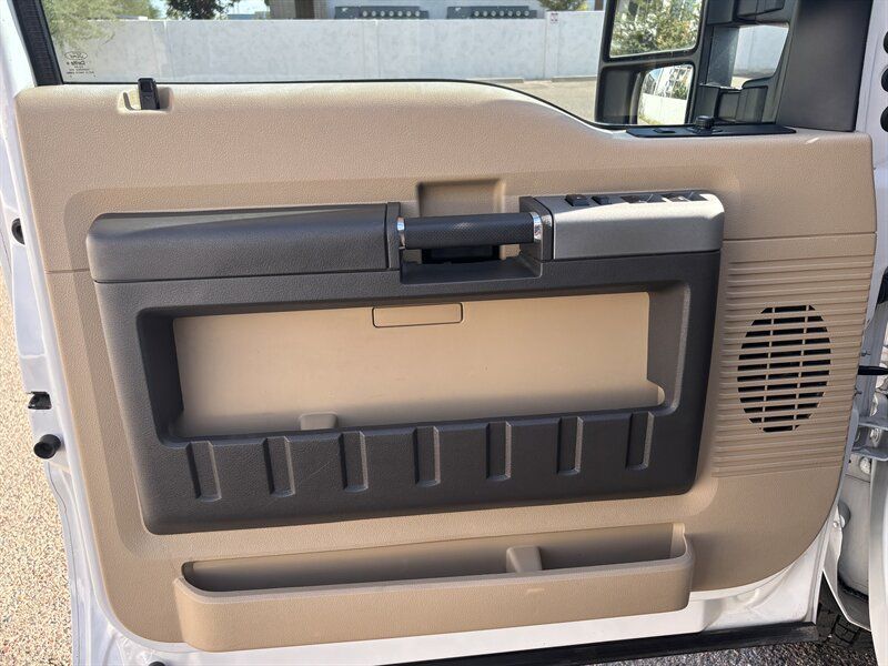 Used 2015 Ford F350 Lariat w/ Chrome Package AWD/4WD image 11