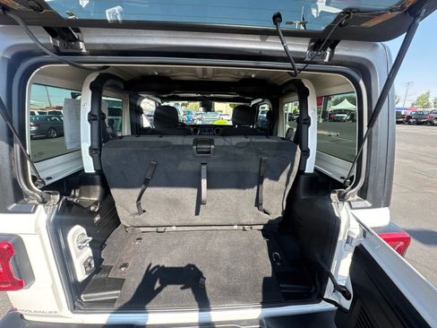 Used 2023 Jeep Wrangler Sport AWD/4WD image 21