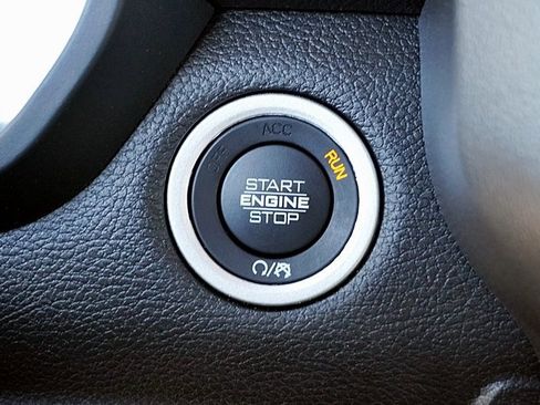 Certified 2024 RAM 1500 Big Horn image 30