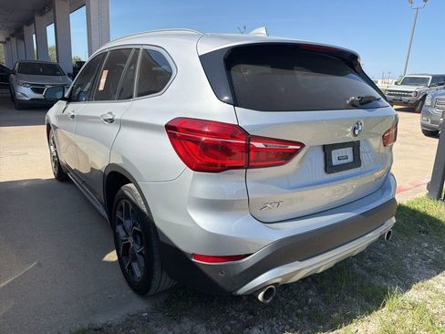 Used 2021 BMW X1 sDrive28i w/ Convenience Package image 2