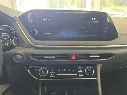 Used 2022 Hyundai Sonata SEL Plus FWD image 16