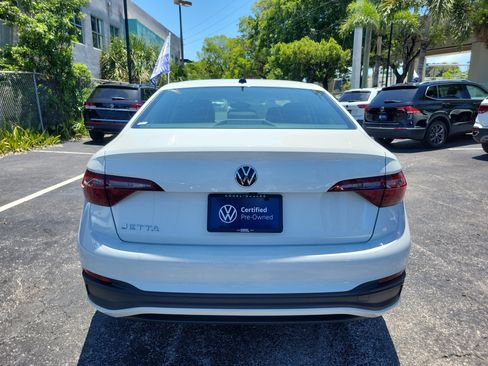 Certified 2024 Volkswagen Jetta S FWD image 4