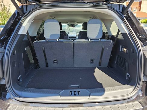 New 2026 Ford Explorer Active AWD/4WD image 10
