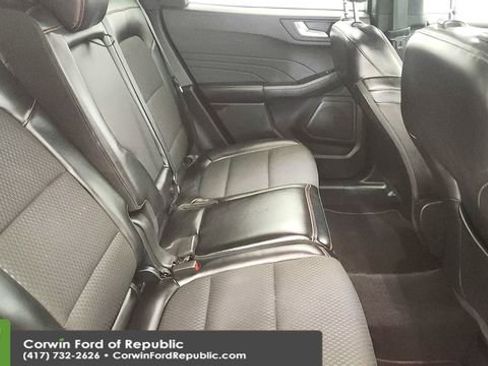 Used 2023 Ford Escape ST-Line image 24