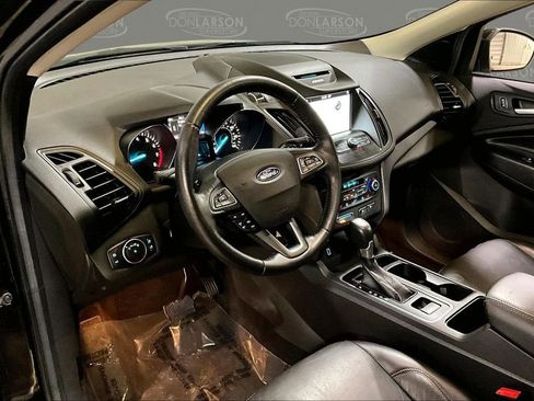 Used 2017 Ford Escape SE w/ SE Leather Comfort Package image 17