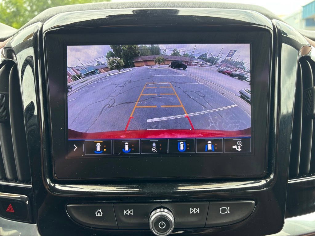 Used 2020 Chevrolet Traverse High Country AWD/4WD image 32
