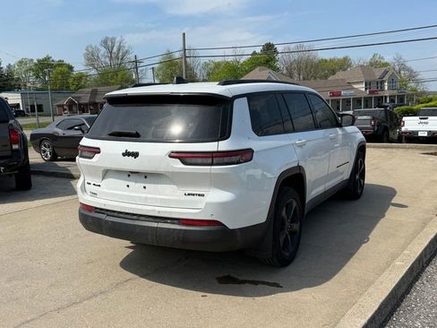Used 2023 Jeep Grand Cherokee L Limited w/ Black Appearance Package image 6