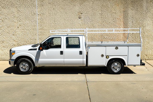 Used 2016 Ford F250 XL w/ Power Equipment Group RWD image 12